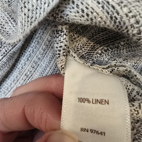J Jill Top, Size Medium, Pure Jill Linen, Gray, Oversized Whit Pockets - Picture 3 of 10